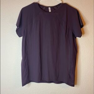 Athleta Cloudlight  Workout Tee Purple Sz: XS
